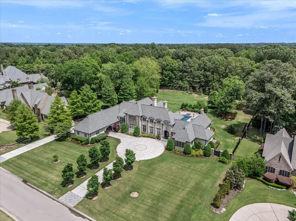 314 Dubray Manor Dr, Collierville, TN 38017