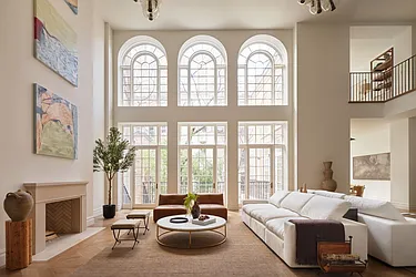 48 West 69th Street