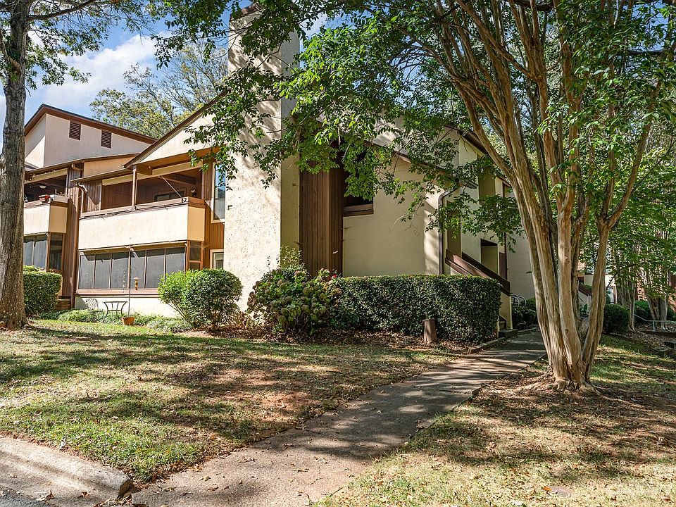 1st image of 5713 Dockside Dr
