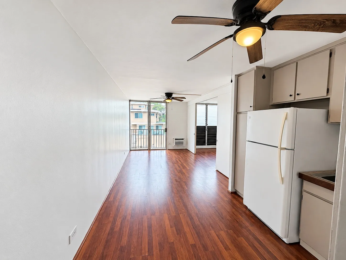 1 bed, 428 sqft, $1,800 — Photo 2