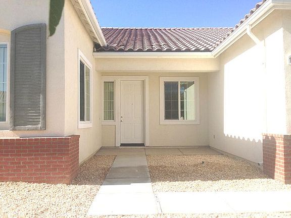 3rd image of 19849 Wallflower Ln