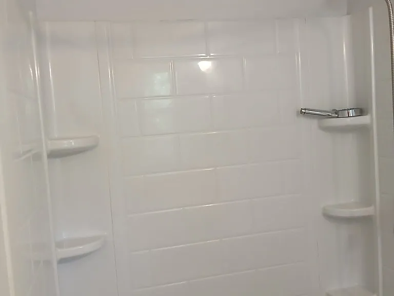 6090 King Arthur Dr — Photo 3