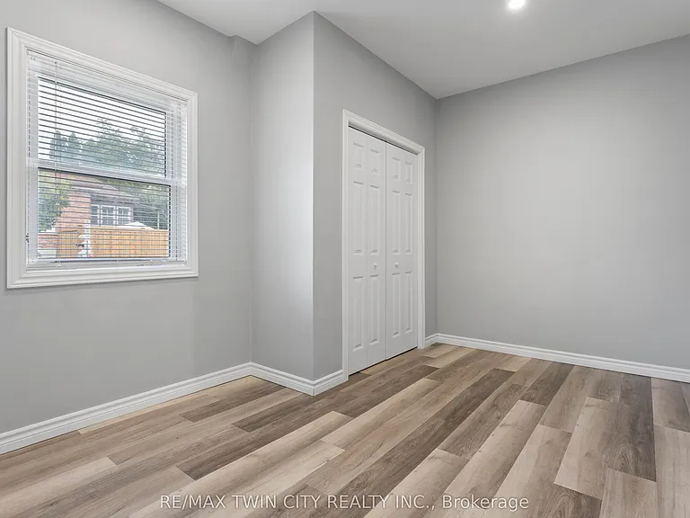 140 N Superior St — Photo 4