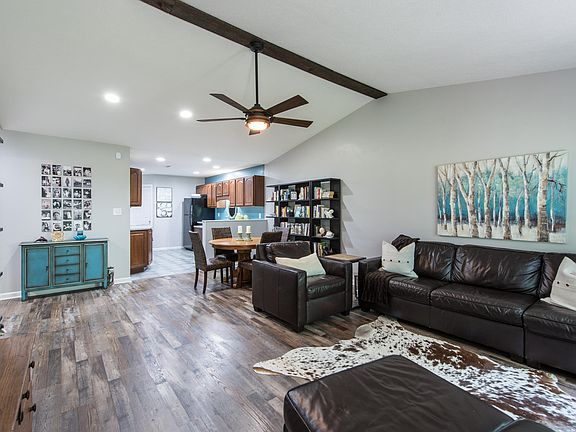 3rd image of 4439 Avery Village Way #10.00
