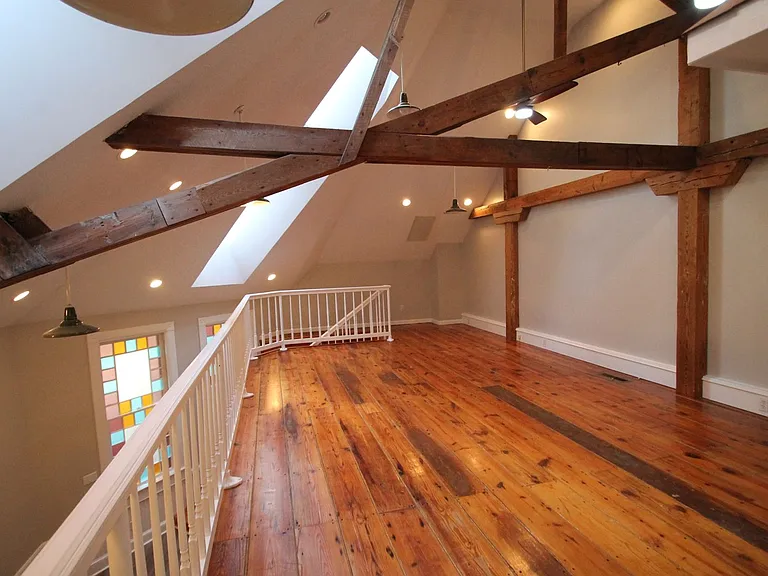 112 Steele St #2 — Photo 32