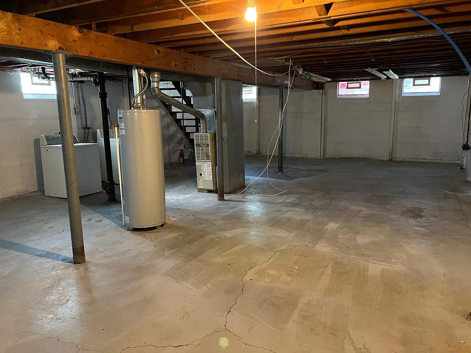 2089 Bancroft St — Photo 3