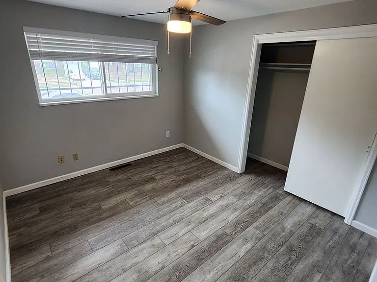 313 S Chelton Rd — Photo 16