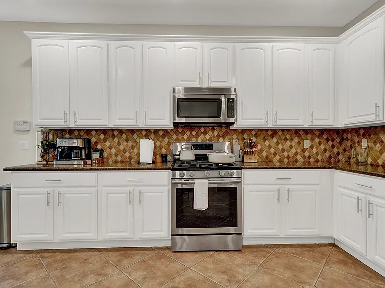 1225 Egret Cir S — Photo 17