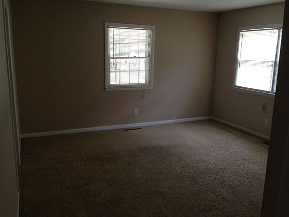 5th image of 2520 Berkley Pl