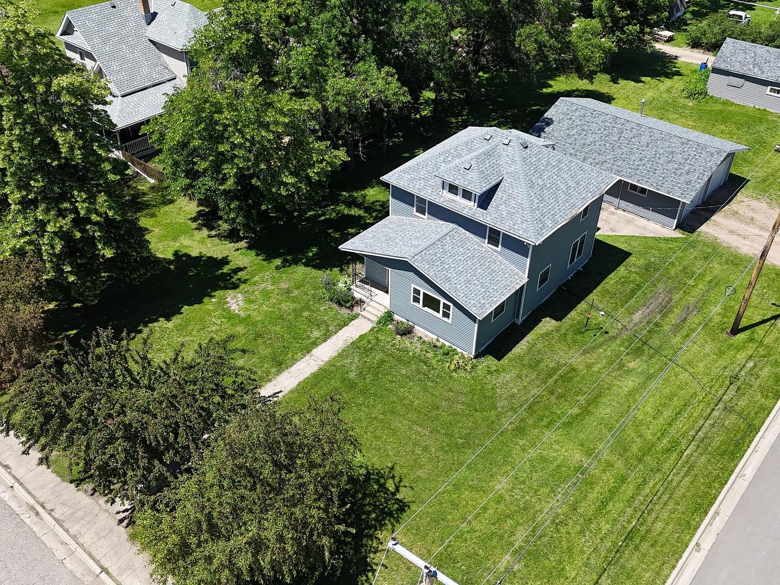 604 10th Ave, Clarkfield, MN 56223 Zillow