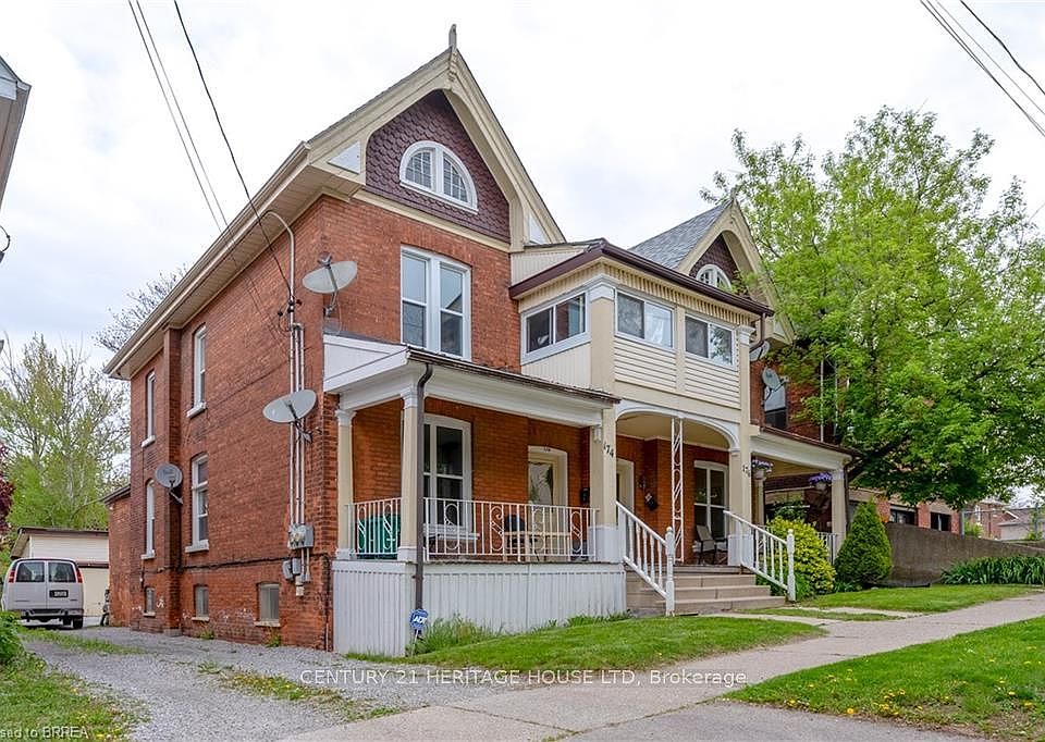 1st image of 174 Darling St #1