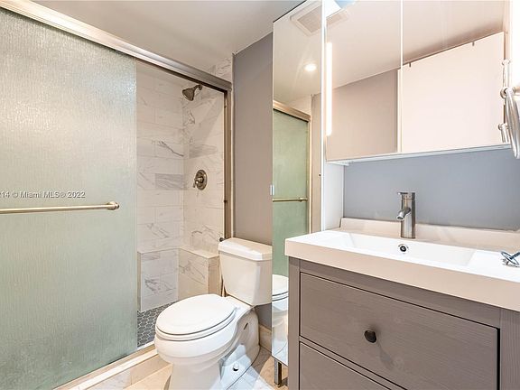 5th image of 250 NW 107th Ave APT 205