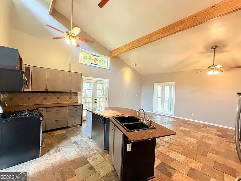 1012 Berne St SE — Photo 13