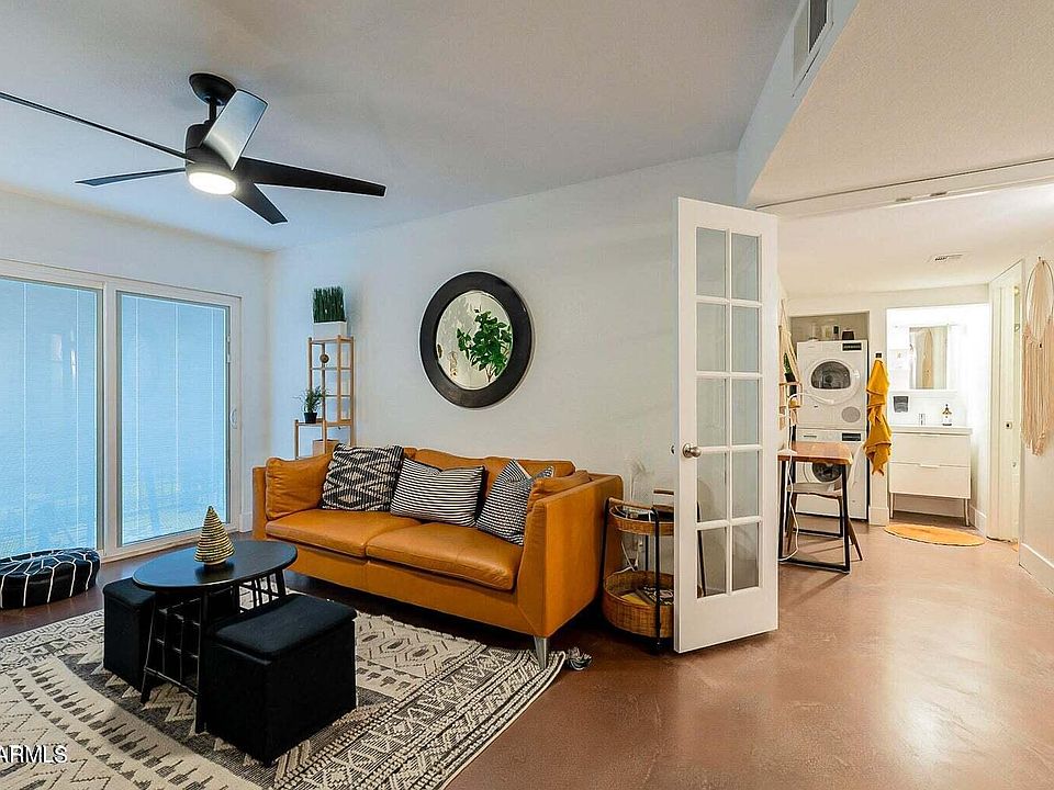 1st image of 740 W ELM Street #144