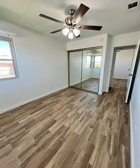 409 Daffodil Dr — Photo 23