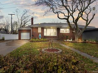 19046 Van Born Rd, Dearborn Heights, MI 48125