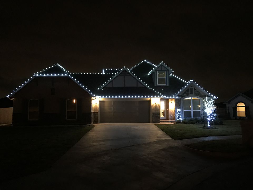 2nd image of 2900 NW 184th Cir