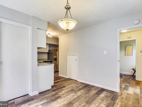 4th image of 4652 Conwell Dr #183