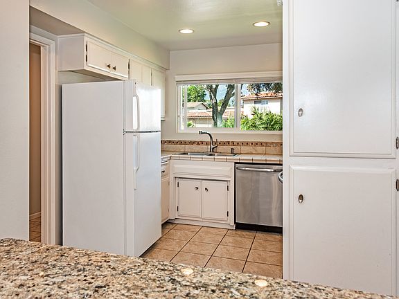 3rd image of 3735 Alcamo Pl APT A