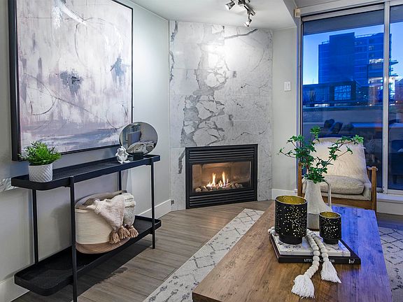 4th image of 410 W 6th Ave #410-1485
