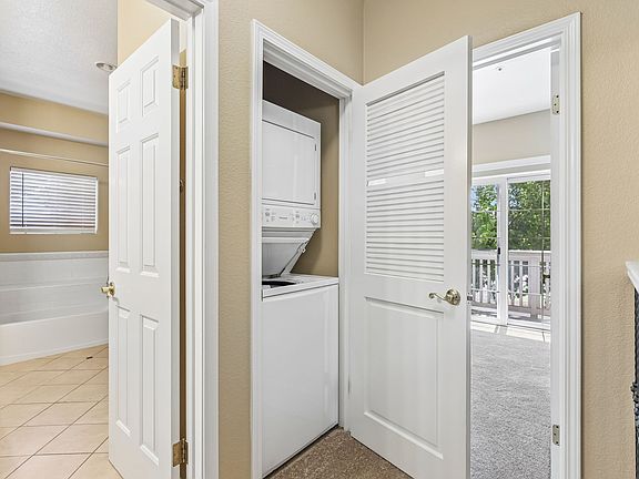 4th image of 2330 California Blvd #17