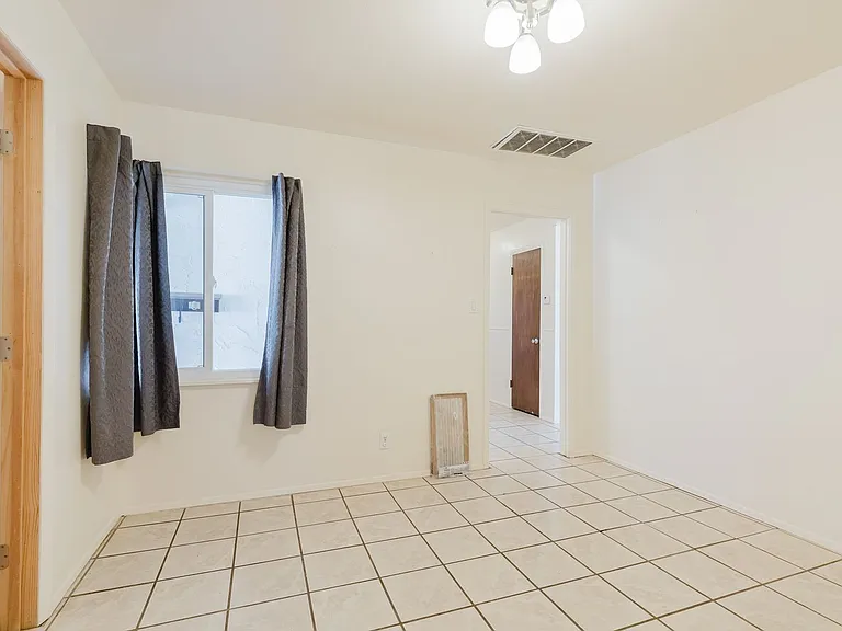 1502 Campbell Pl — Photo 19