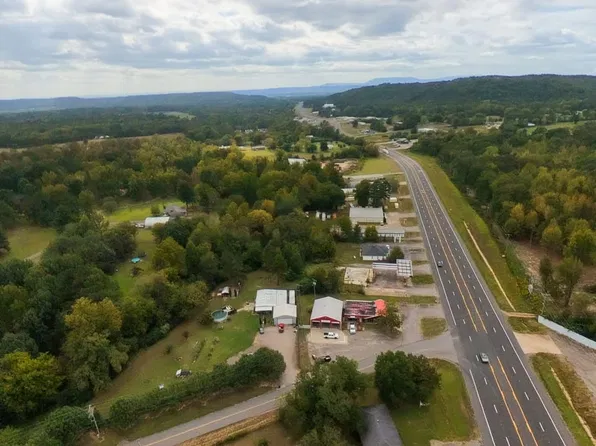 7080 Market St, Dover, AR 72837
