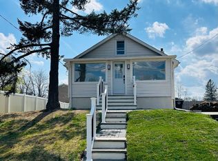 352 Roosevelt Ave, Lindenwold, NJ 08021