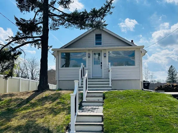 352 Roosevelt Ave, Lindenwold, NJ 08021