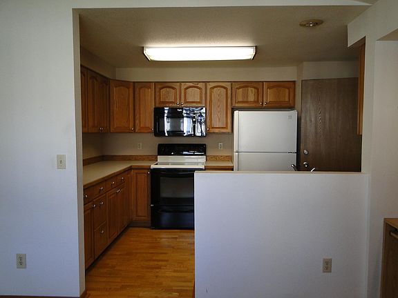 5th image of 14518 136th Street Ct E
