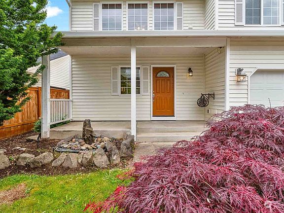 4th image of 1810 SE 187th Place
