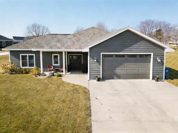 102 Royal Crest Drive, Rice Lake, WI 54868