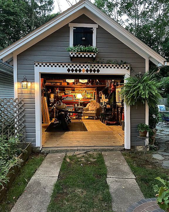 501 Girard Ave, East Aurora, NY 14052 Zillow