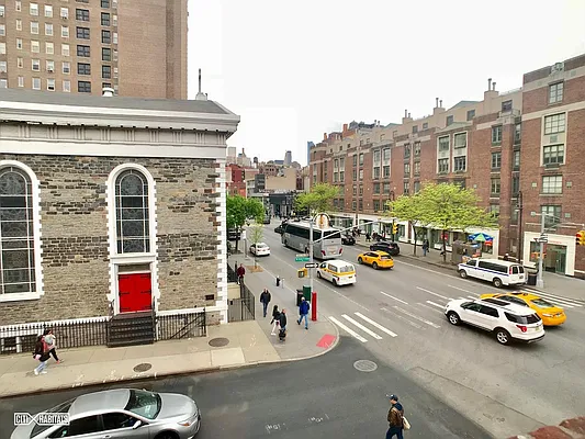 Rented by Citi Habitats | media 15