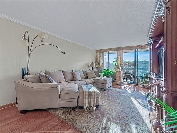 5th image of 1 Bay Club Dr APT 5A