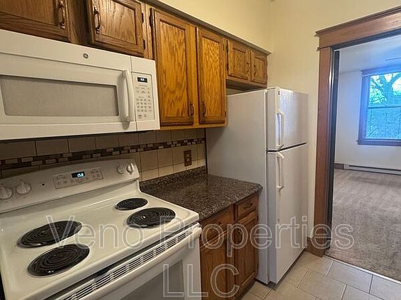 2nd image of 72 Park Ave APT 2