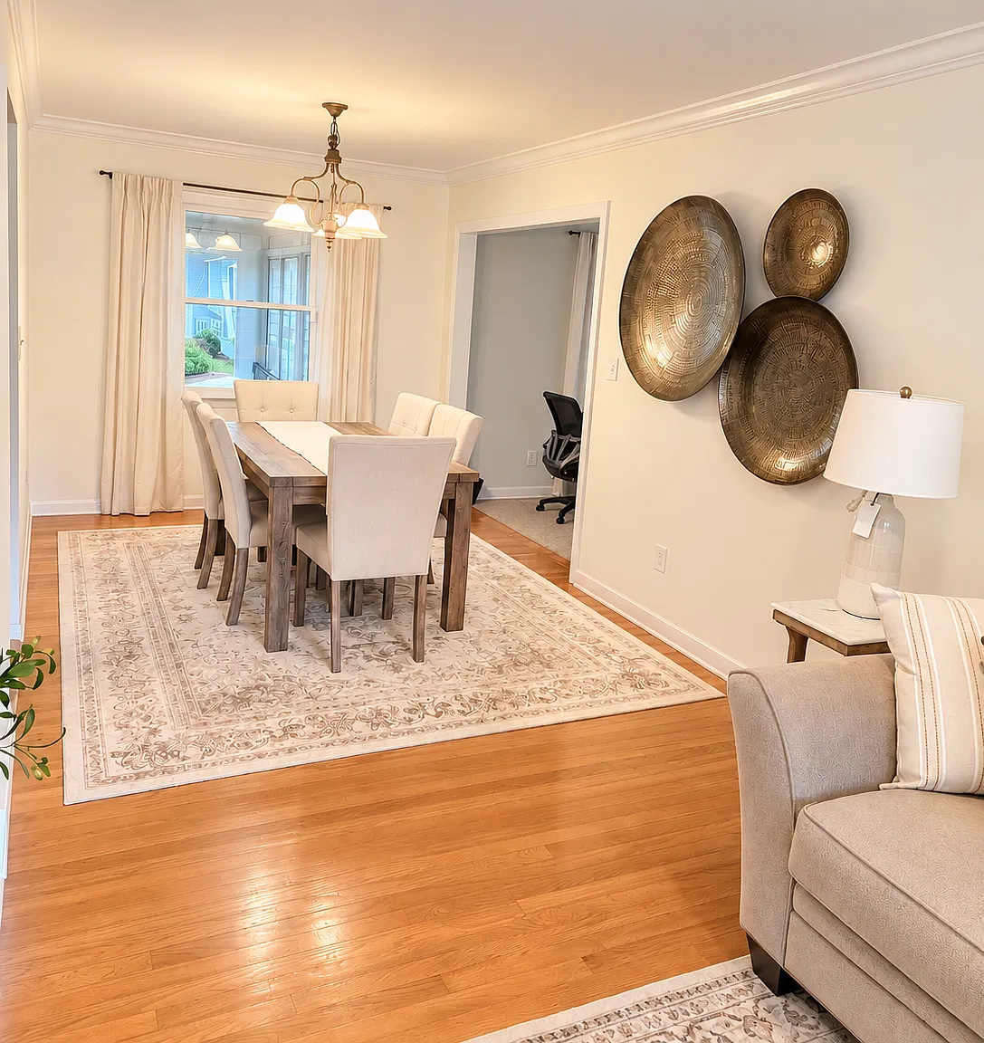 3 bed, 1738 sqft, $5,000 — Photo 4