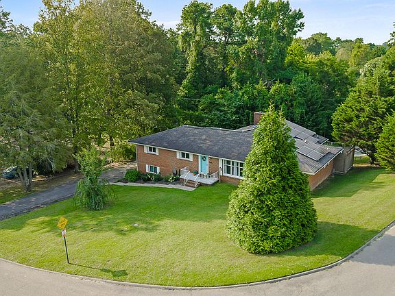 4th image of 3402 Myra Ave