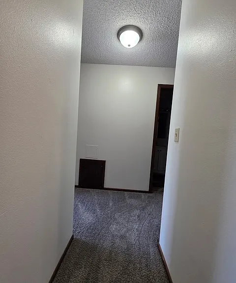 1676 9th St N #8 — Photo 9