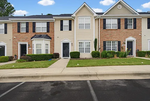 106 Anterbury Dr Photo 1