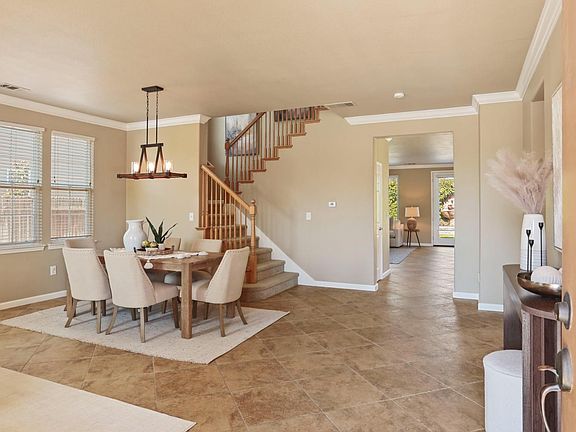 3rd image of 1315 Augusta Pointe Dr