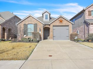3917 Spencer Ln, Forney, TX 75126