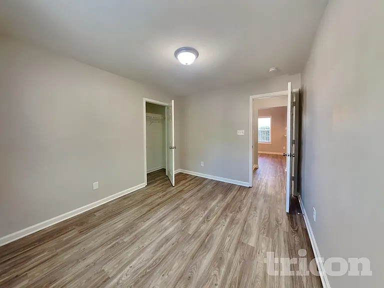 260 Brookstone Dr — Photo 12