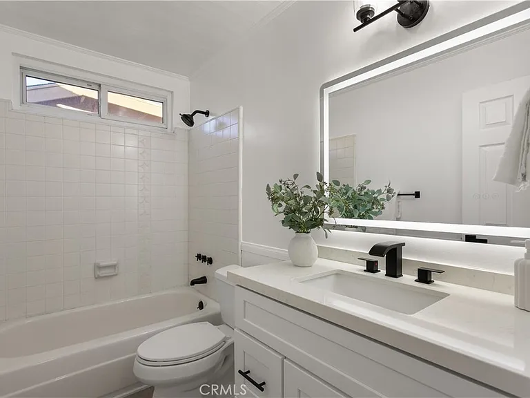 9882 Kings Canyon Dr — Photo 27