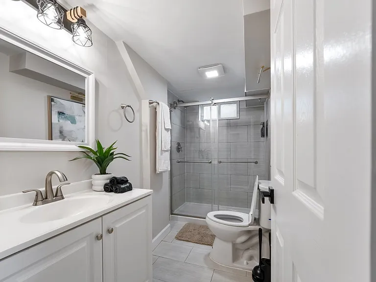 1415 Glenwood Ave — Photo 18