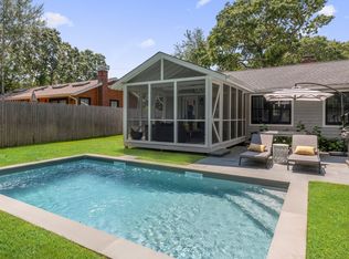 32 Poplar St, Sag Harbor, NY 11963