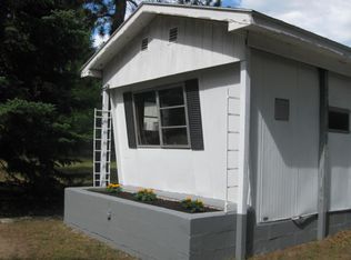 5530 Forest Dr, Oscoda, MI 48750