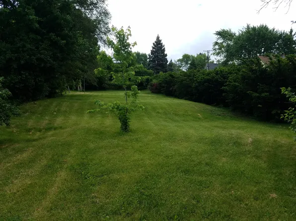 1438 S State St, Lockport, IL 60441