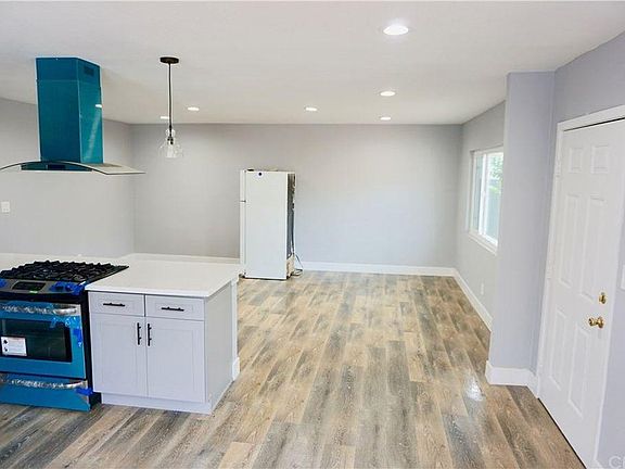 2nd image of 20712 Budlong Ave