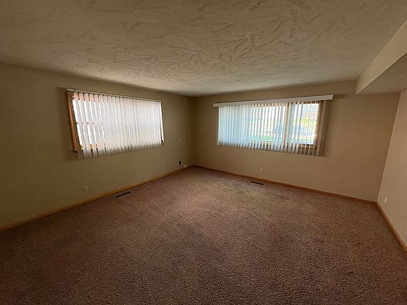 4th image of 1533 S 21st St APT 2